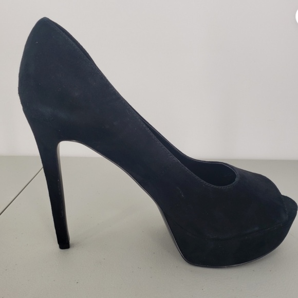 Guess CACEI Pump Womens 9.5M Black Suede Stiletto Slip On High Heels Peep Toe - Picture 12 of 16
